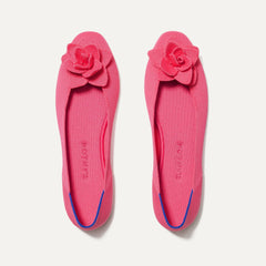 The Petal Square in Soiree Pink shown from the top. 