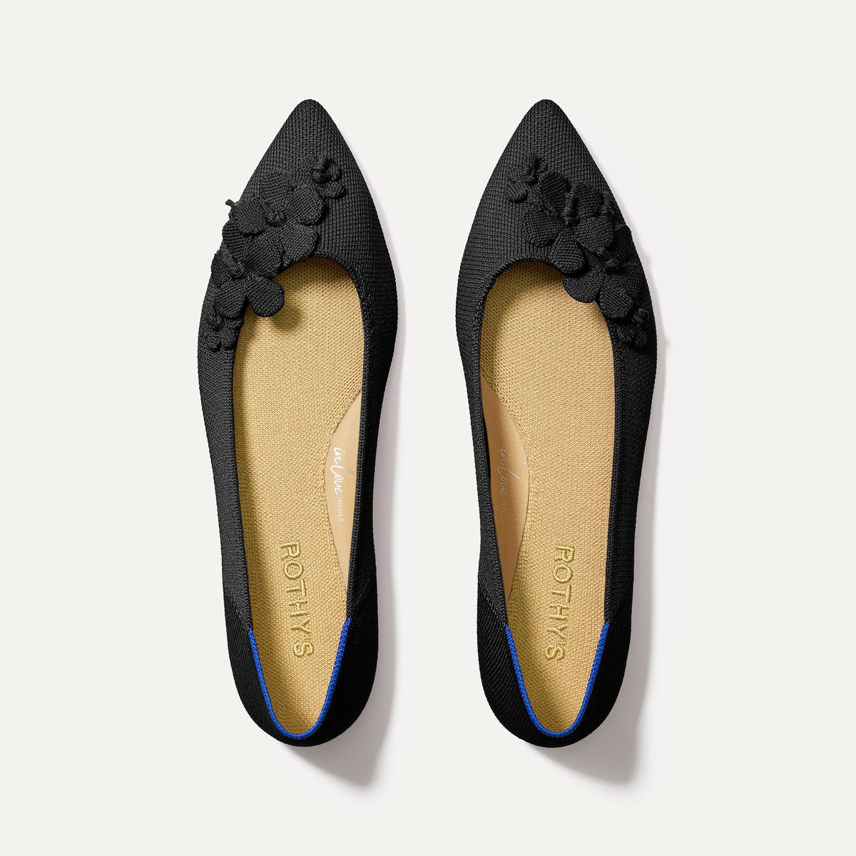 The Petal Point II in Black shown from the top. 