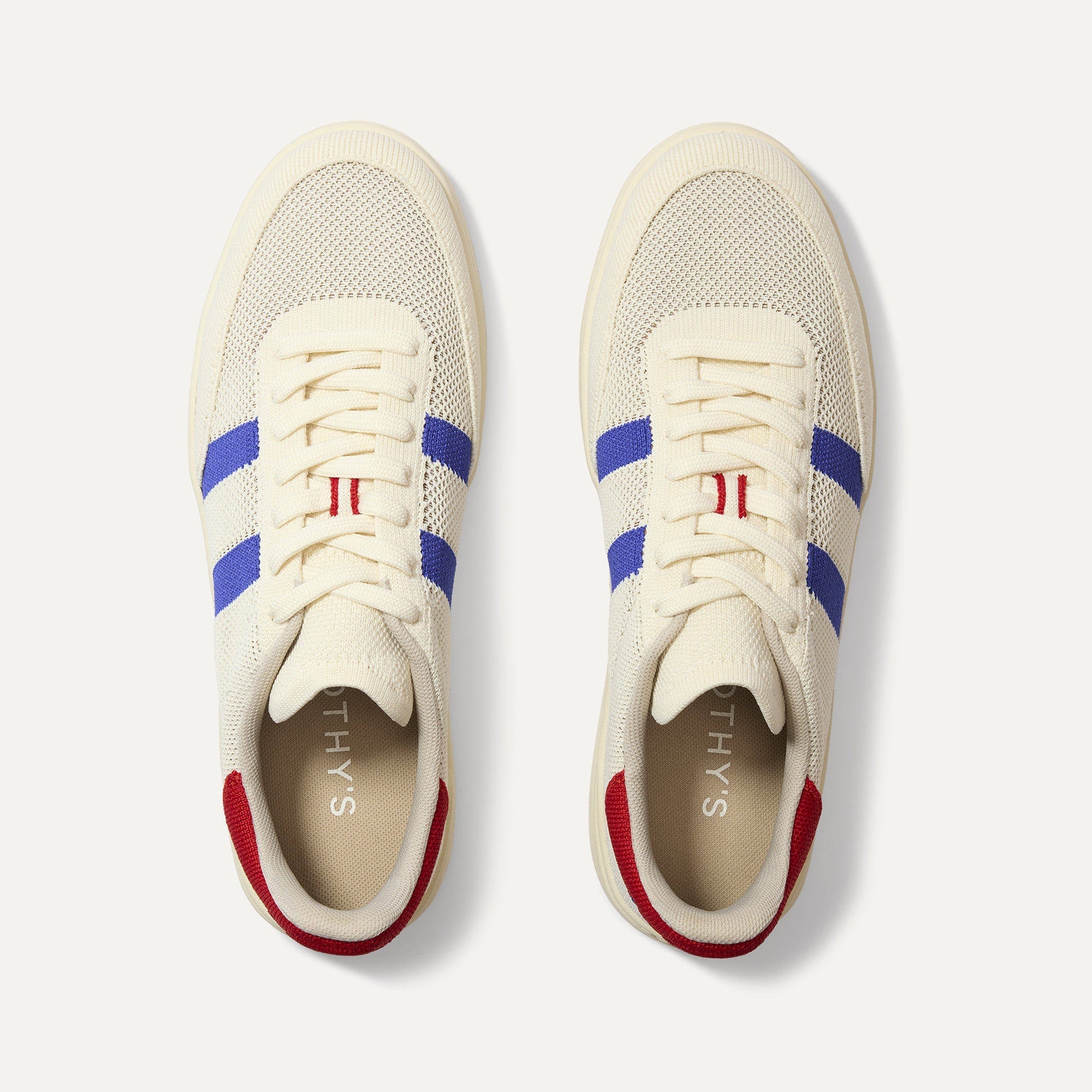 The Men's Court Sneaker in Turbo Blue shown from the top. 