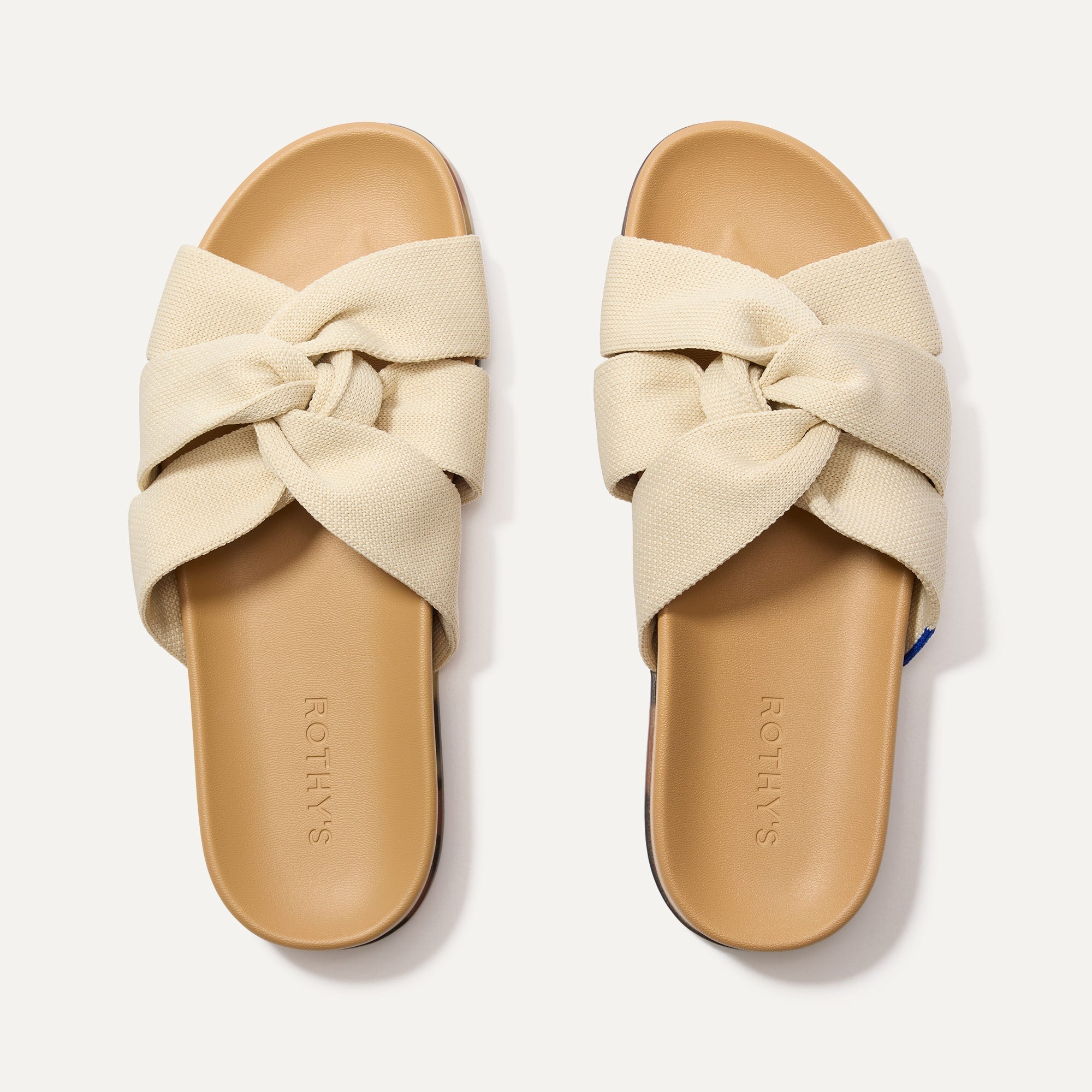 The Twist Slide in Coconut shown from the top.