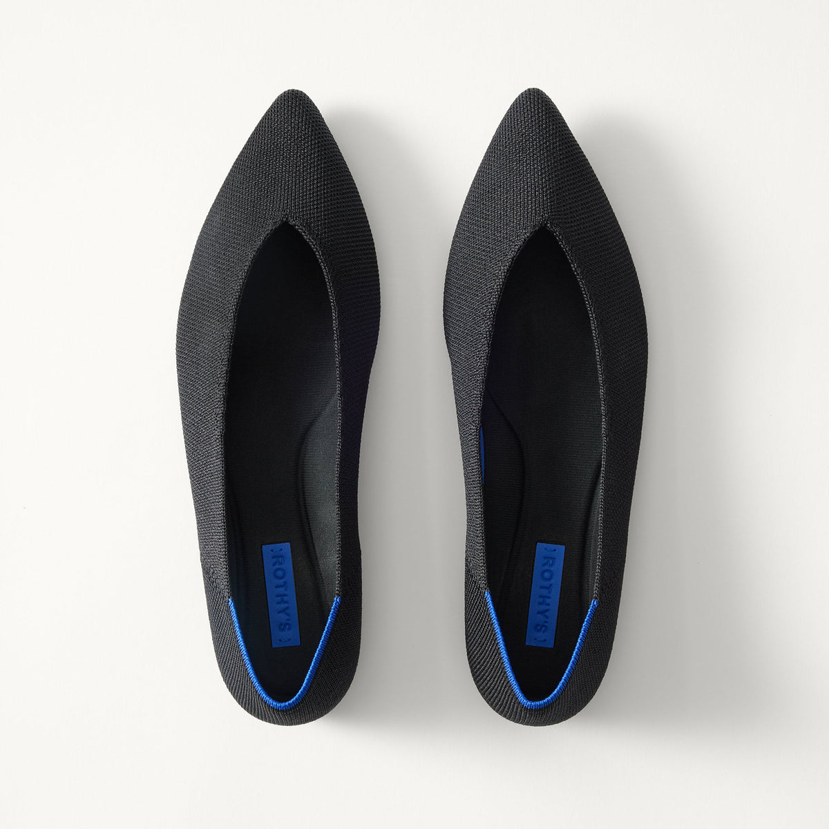 PDP | The Point III in Black shown from the top.