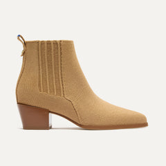 The Western Bootie in Wren shown from the side. 