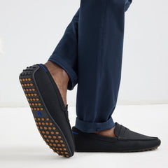 hover | Model wearing The Men's Daily Driver in Black. 