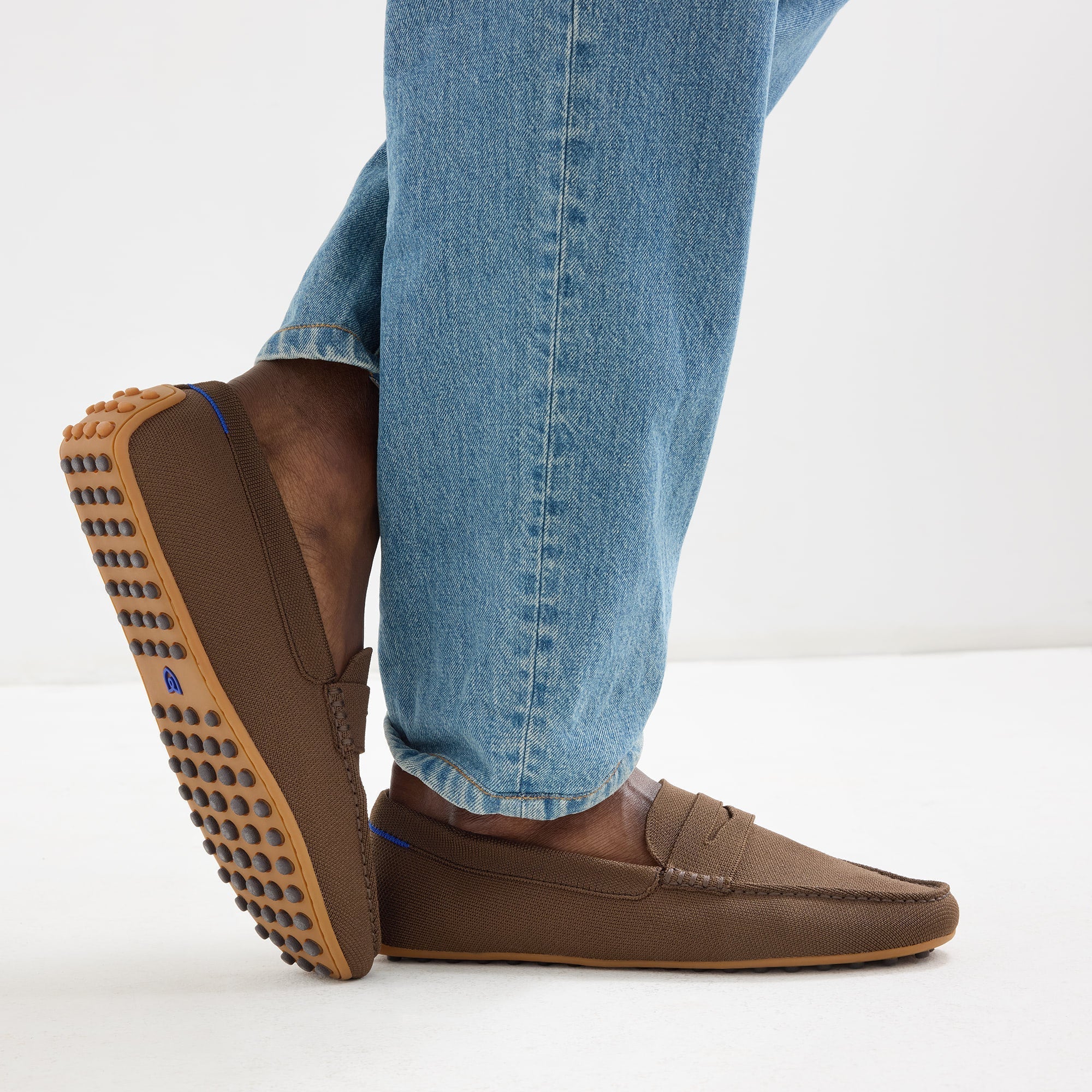 hover | Model wearing The Men's Daily Driver in Dark Roast. 