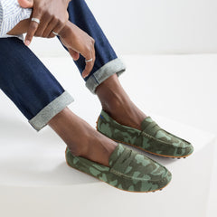 hover | Model wearing The Men's Daily Driver in Forest Camo. 