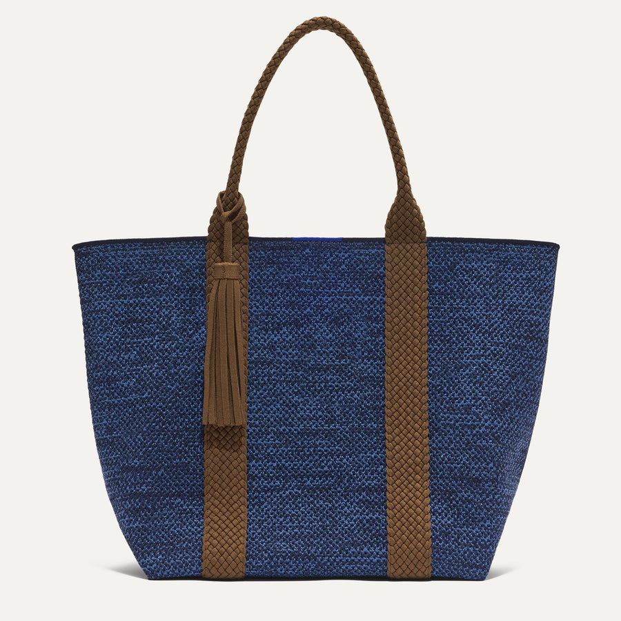 PLP |The Lightweight Tote in Dusk Open-Knit shown from the front. 