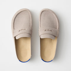 PDP |The Penny Clog in Dove shown from the top. 