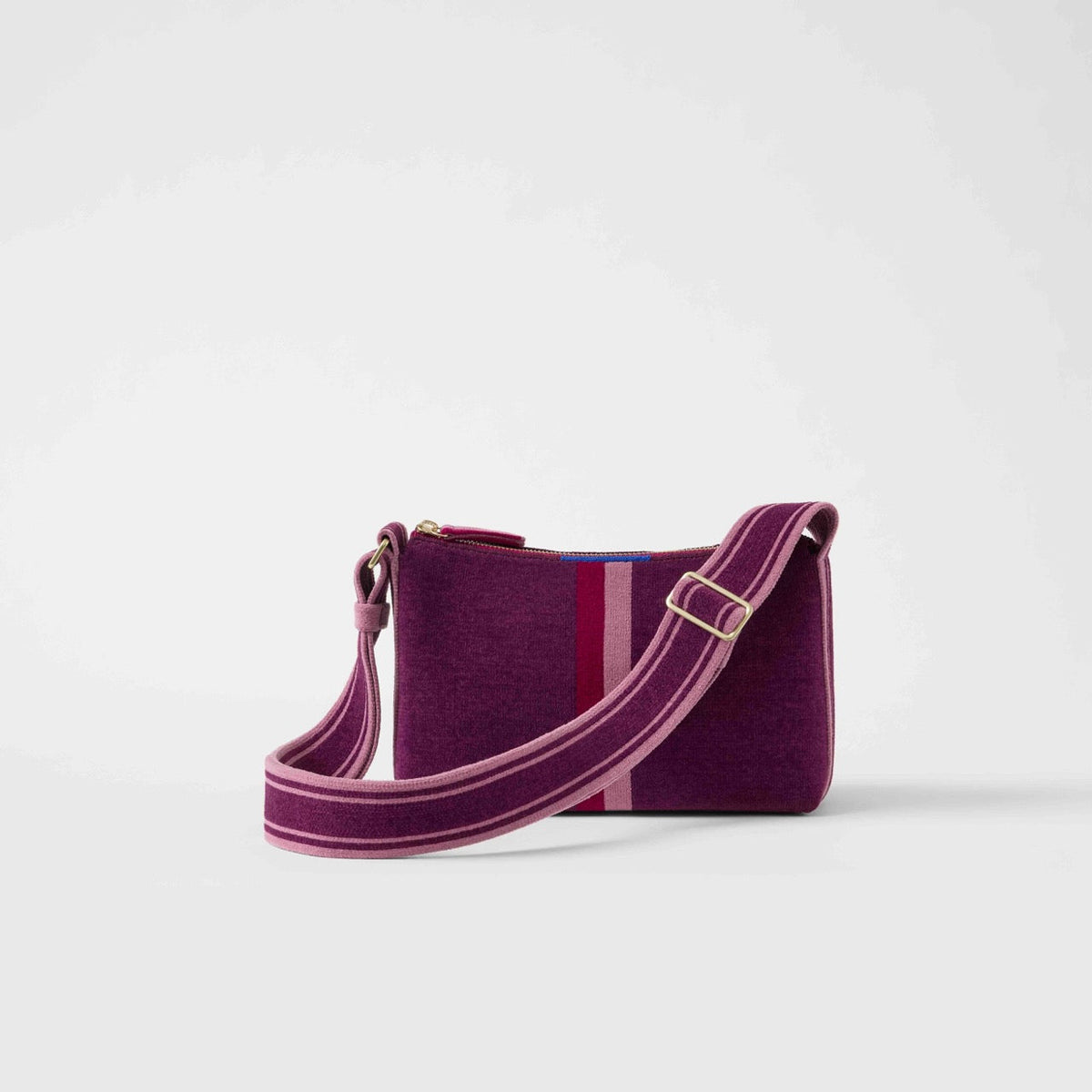 EXT | The Casual Crossbody in ReVelvet Orchid, shown from the front.